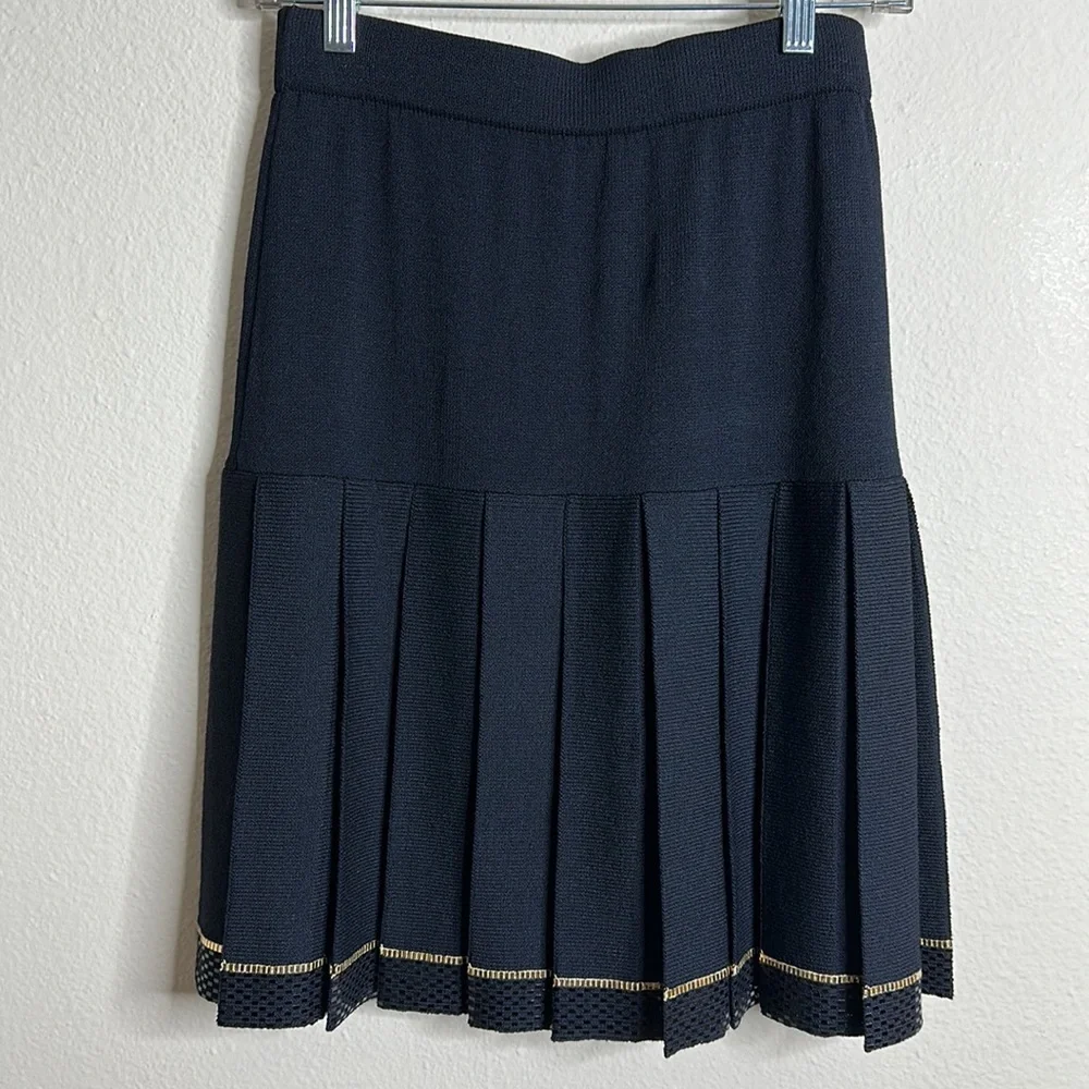 St. John Evening 3 Piece Skirt Set‎